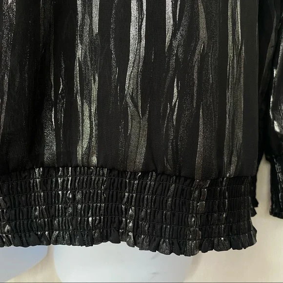 Drapers & Damons Black & Silver Blouse Size 1X - Picture 3 of 5